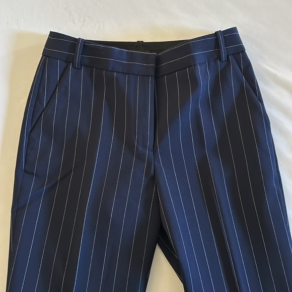 NWOT Women’s Armani Exchange Pinstripe Suit Pants in Navy Blue (Size 2) - Picture 1 of 10